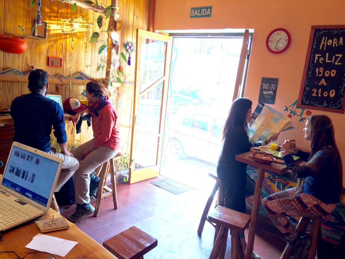La Puerta Verde Hostel & Bar 乌玛瓦卡 外观 照片