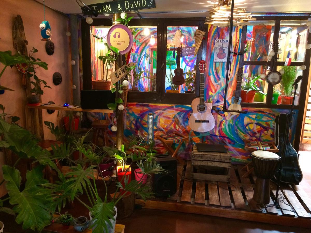 La Puerta Verde Hostel & Bar 乌玛瓦卡 外观 照片