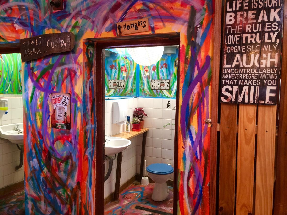 La Puerta Verde Hostel & Bar 乌玛瓦卡 外观 照片
